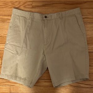 EUC Khaki Liz Claiborne Men's Tan Shorts